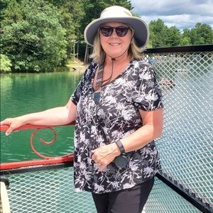 Meet your Posher, Cheryl